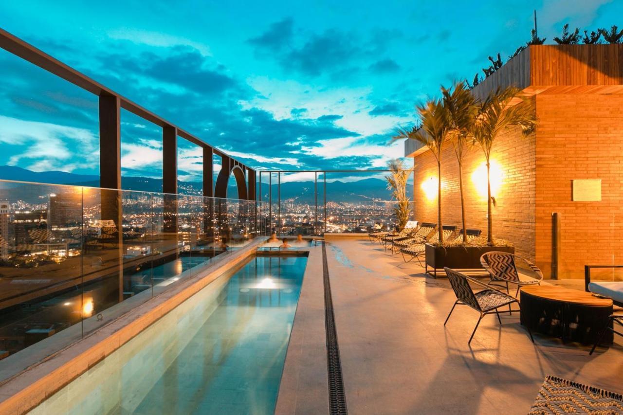 Hotel Marquee メデジン エクステリア 写真 Skyline pool